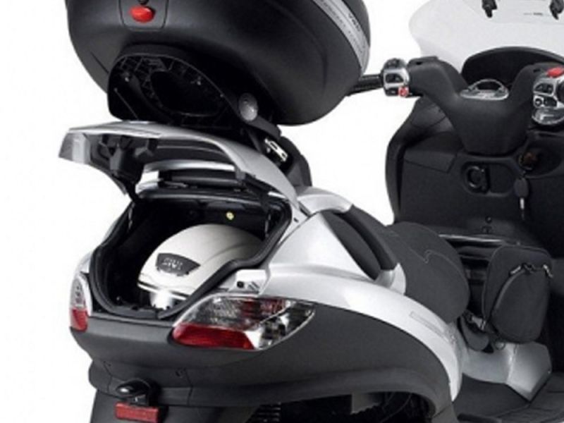 GIVI Monolock SR Gepäckbrücke Piaggio MP3 125/250/400/500 / LT (2008-)